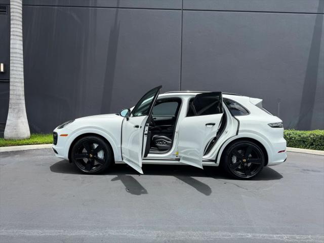 2021 Porsche Cayenne GTS