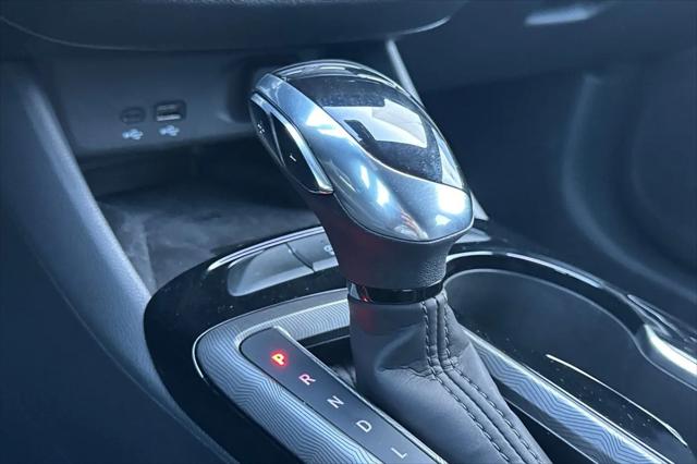 2026 Buick NV Sport Touring FWD