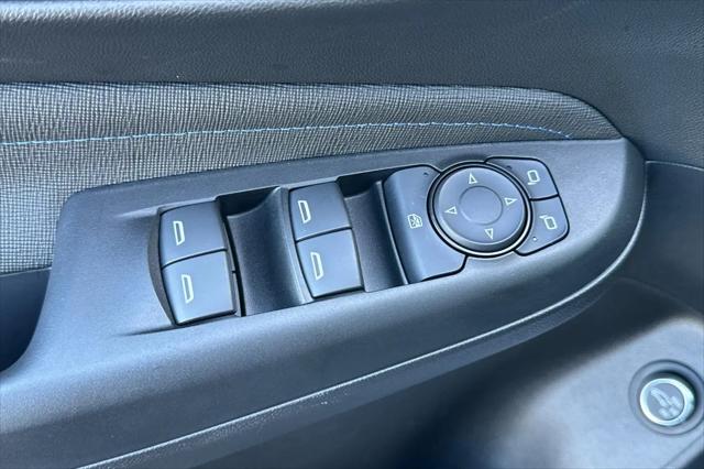 2026 Buick NV Sport Touring FWD