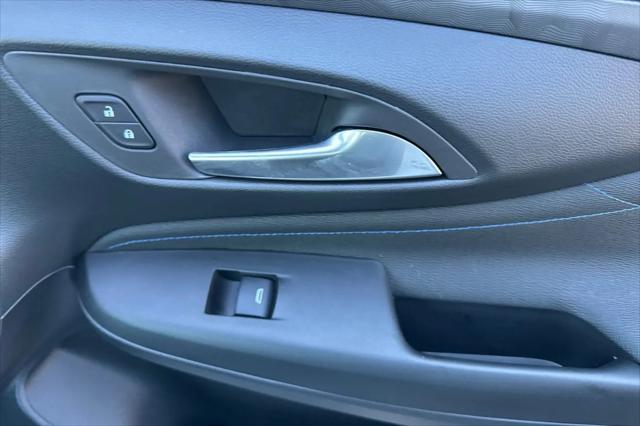 2026 Buick NV Sport Touring FWD