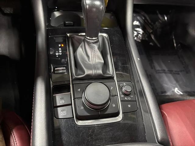2024 Mazda Mazda3 2.5 S Carbon Edition