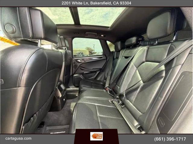 2015 Porsche Macan S