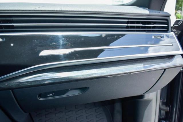 2020 Audi Q8 Premium Plus 55 TFSI quattro Tiptronic