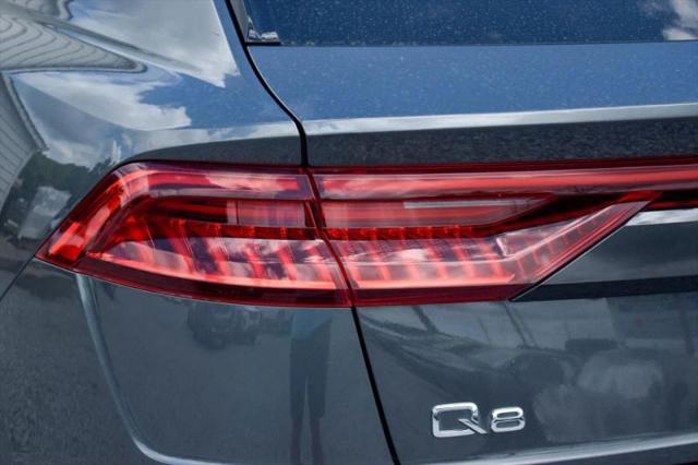 2020 Audi Q8 Premium Plus 55 TFSI quattro Tiptronic