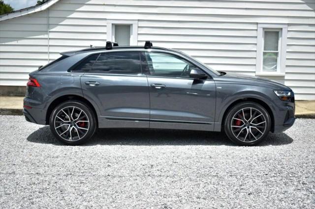 2020 Audi Q8 Premium Plus 55 TFSI quattro Tiptronic