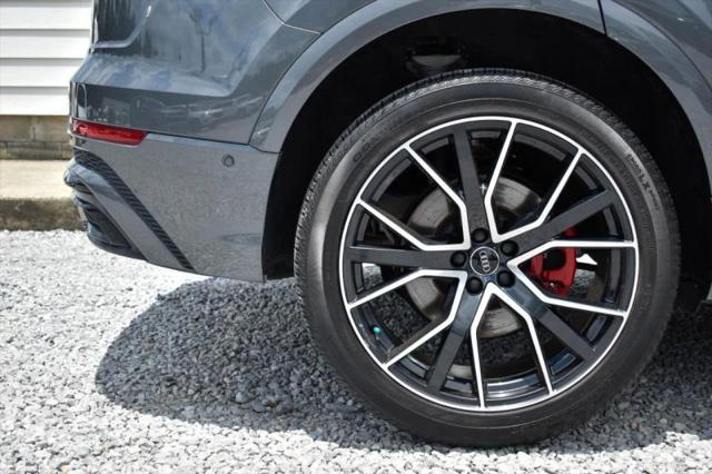 2020 Audi Q8 Premium Plus 55 TFSI quattro Tiptronic