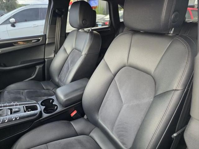 2016 Porsche Macan S