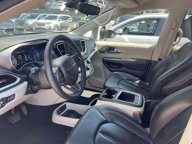 2023 Chrysler Pacifica Touring L AWD