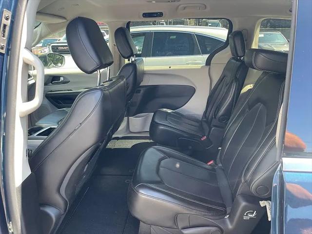 2023 Chrysler Pacifica Touring L AWD