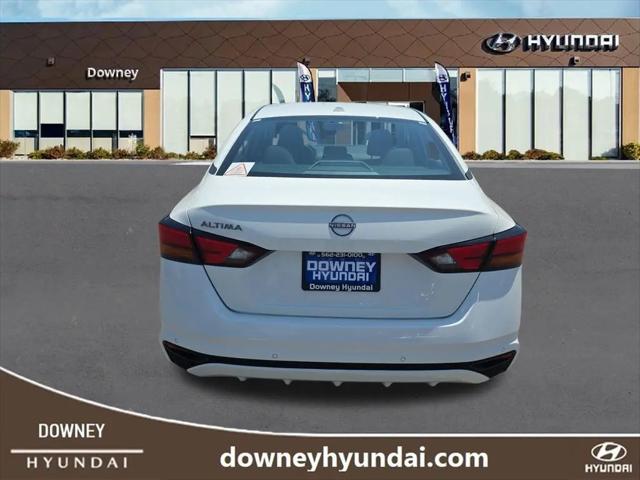 2025 Nissan Altima S FWD