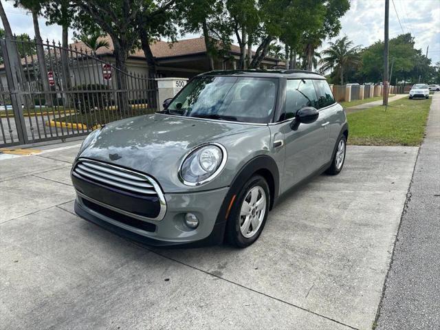 2015 MINI Hardtop Cooper