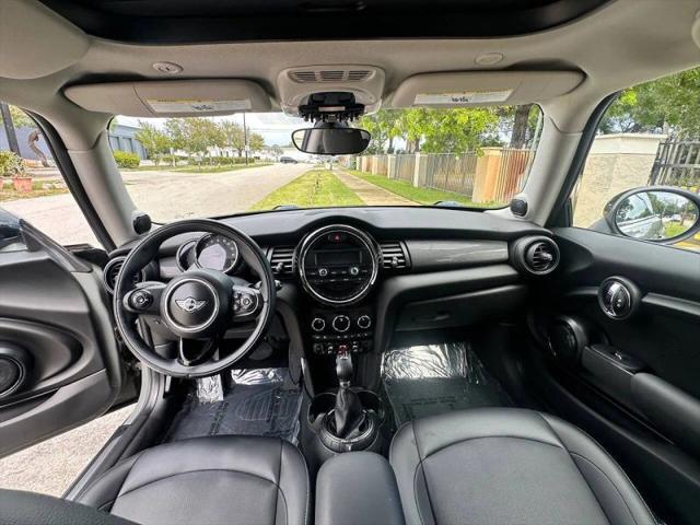 2015 MINI Hardtop Cooper