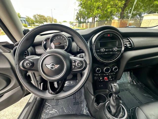 2015 MINI Hardtop Cooper