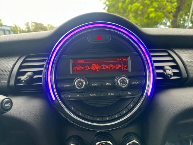 2015 MINI Hardtop Cooper