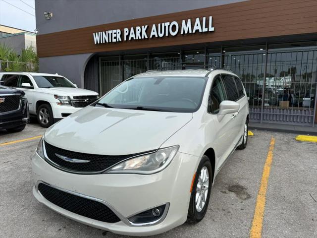 2020 Chrysler Pacifica Touring L for sale in Orlando, FL