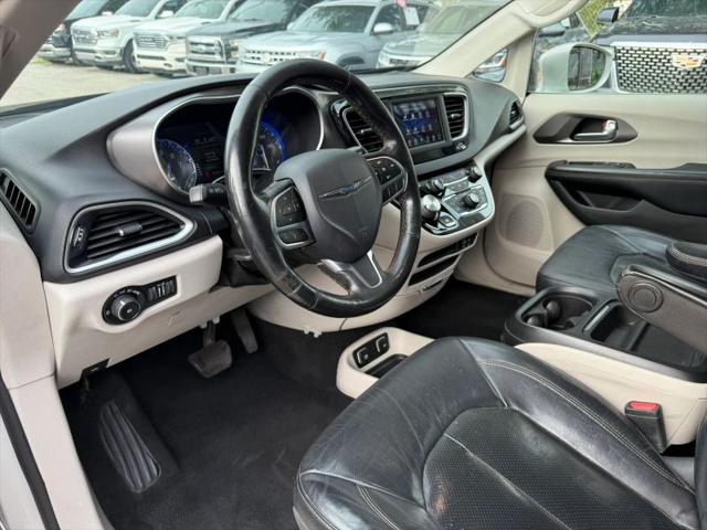 2020 Chrysler Pacifica Touring L
