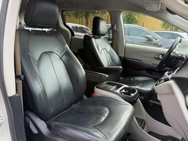 2020 Chrysler Pacifica Touring L