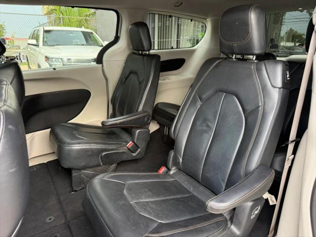 2020 Chrysler Pacifica Touring L