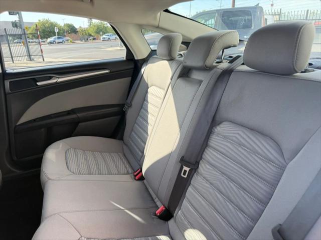 2016 Ford Fusion S