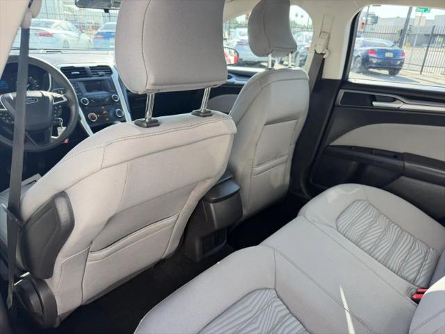 2016 Ford Fusion S