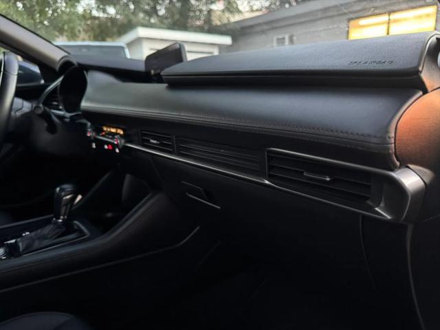 2021 Mazda Mazda3 Select