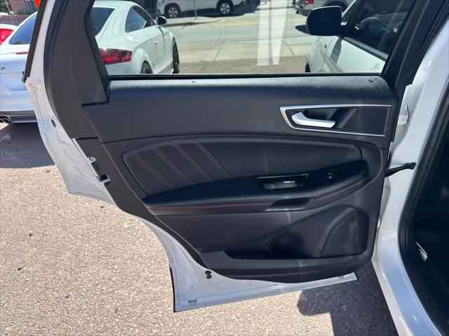 2020 Ford Edge ST Line