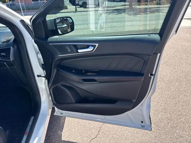 2020 Ford Edge ST Line