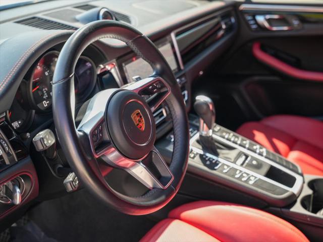 2021 Porsche Macan Base