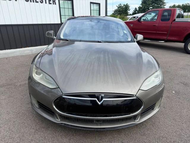 2015 Tesla Model S 70D