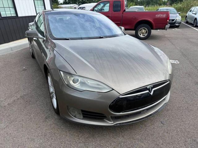 2015 Tesla Model S 70D