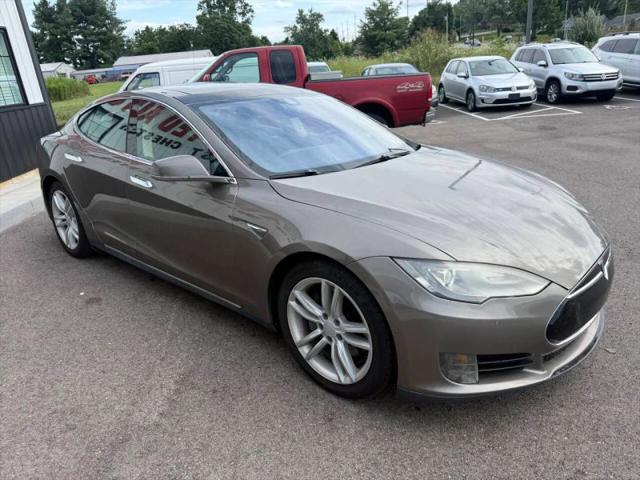 2015 Tesla Model S 70D