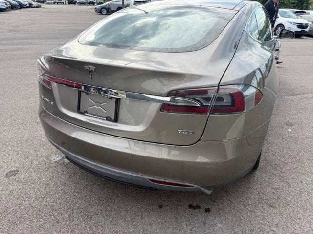 2015 Tesla Model S 70D