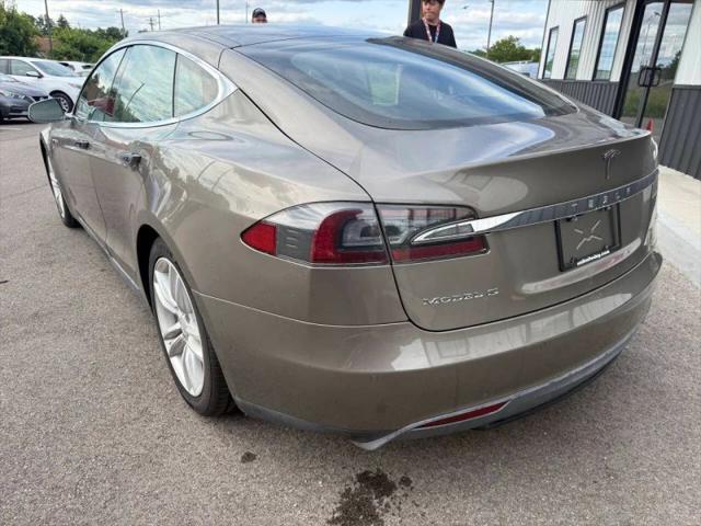 2015 Tesla Model S 70D