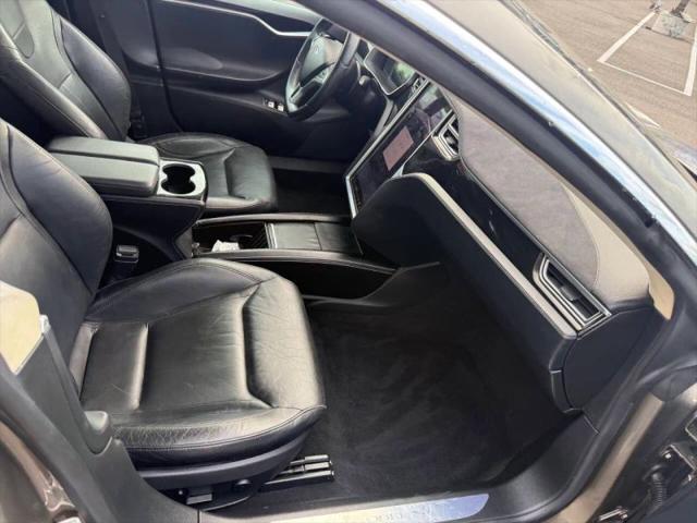 2015 Tesla Model S 70D