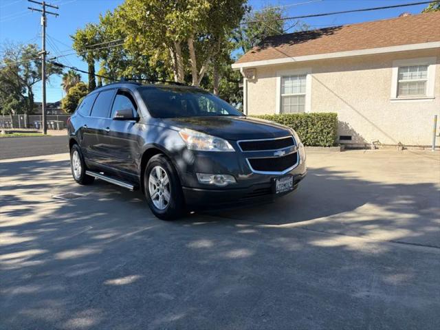 2011 Chevrolet Traverse 2LT for sale in Modesto, CA