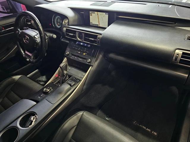 2016 Lexus IS 200t 200t