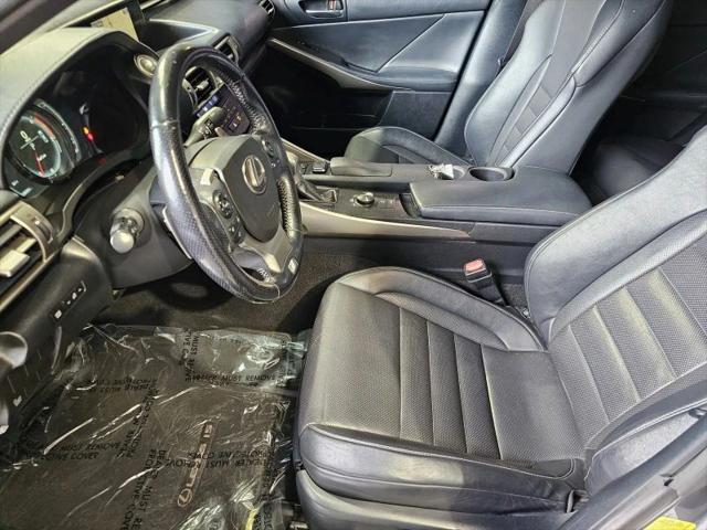 2016 Lexus IS 200t 200t