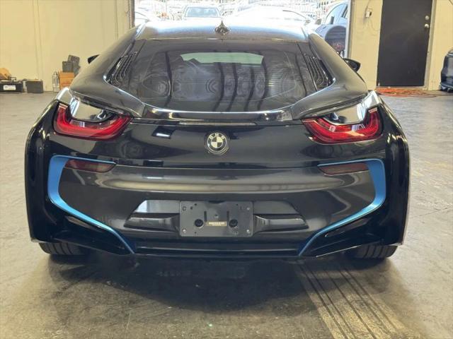 2015 BMW i8 Base