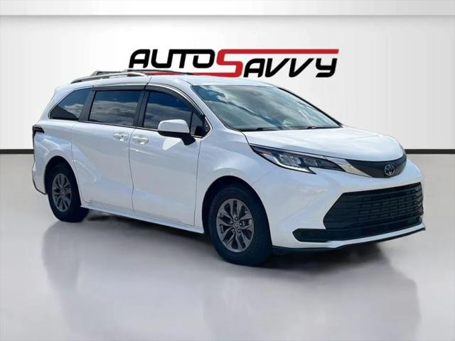 2023 Toyota Sienna LE for sale in Houston, TX