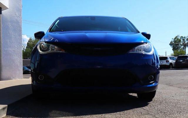 2020 Chrysler Pacifica Touring