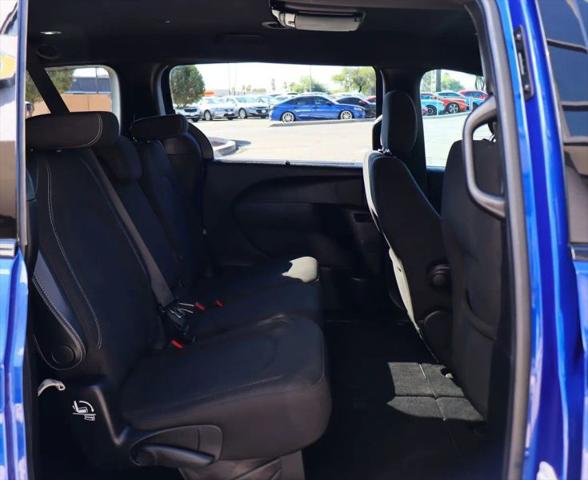 2020 Chrysler Pacifica Touring
