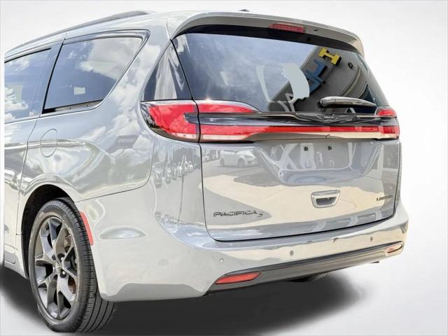 2025 Chrysler Pacifica Limited