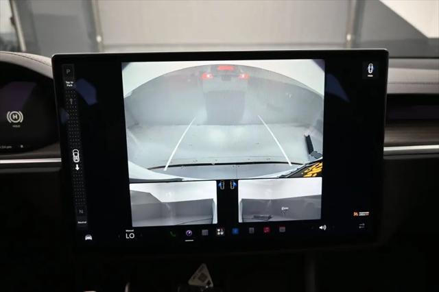 2023 Tesla Model X Standard Range