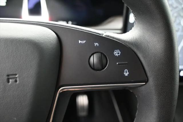 2023 Tesla Model X Standard Range