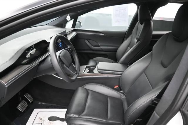 2023 Tesla Model X Standard Range