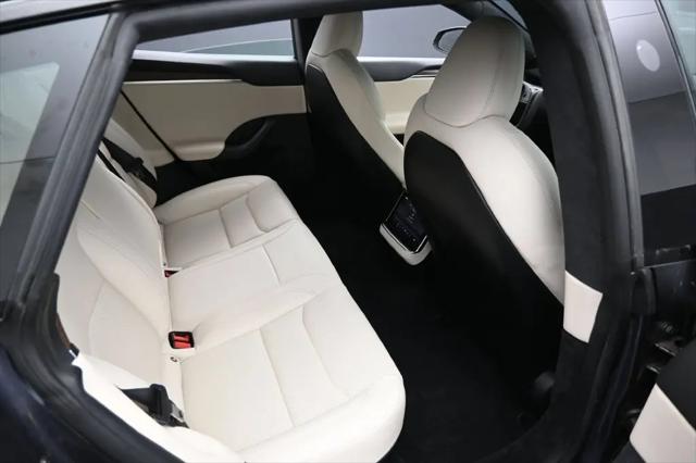 2022 Tesla Model S Dual Motor All-Wheel Drive