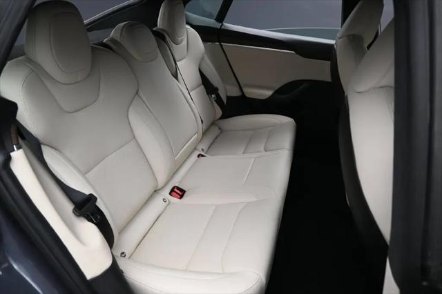 2022 Tesla Model S Dual Motor All-Wheel Drive