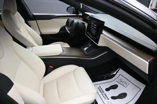 2022 Tesla Model S Dual Motor All-Wheel Drive