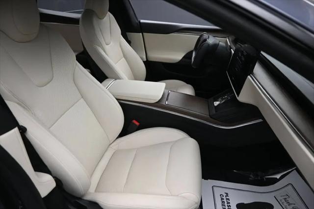 2022 Tesla Model S Dual Motor All-Wheel Drive