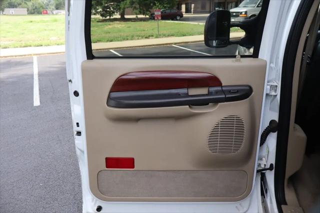 2005 Ford Excursion Eddie Bauer